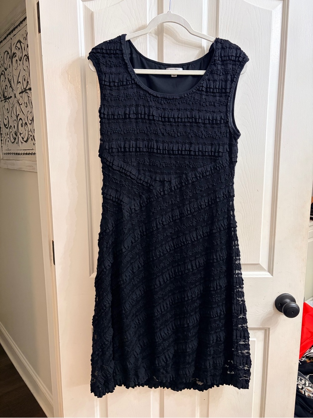 Sophie Max Black Sleeveless Ruffle-Textured A-Line Dress